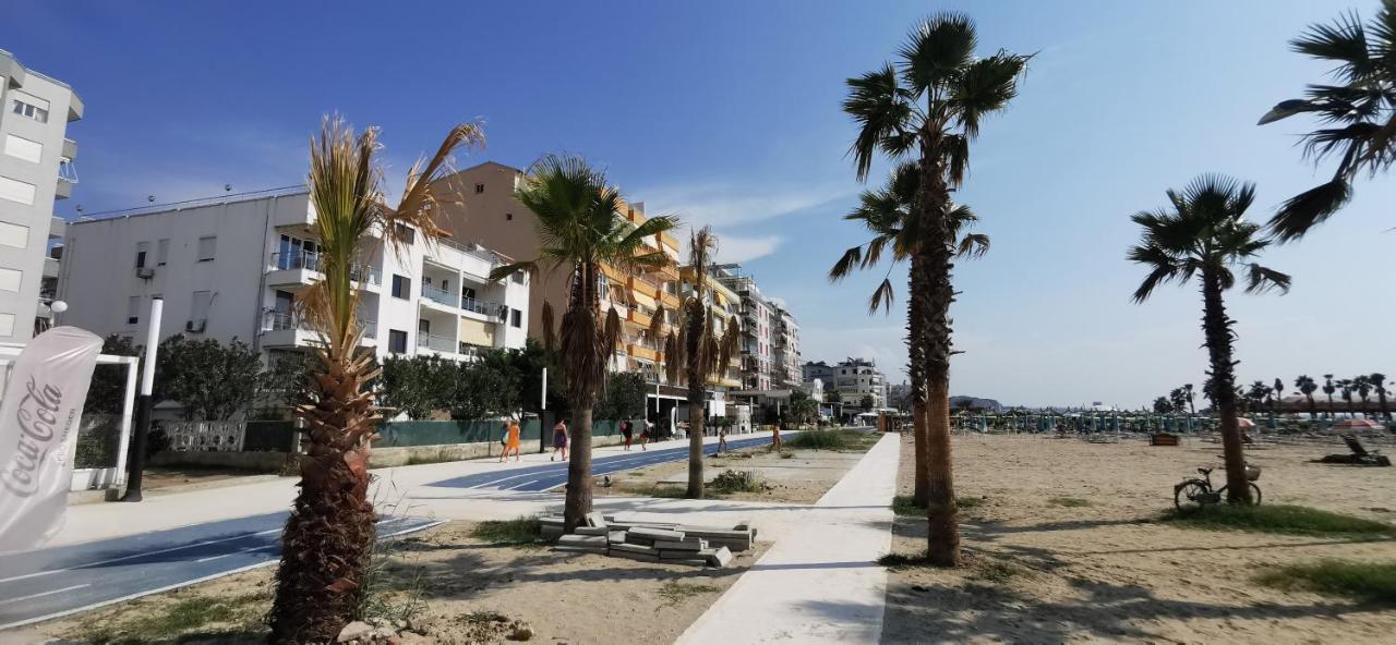 Oleander Apartment