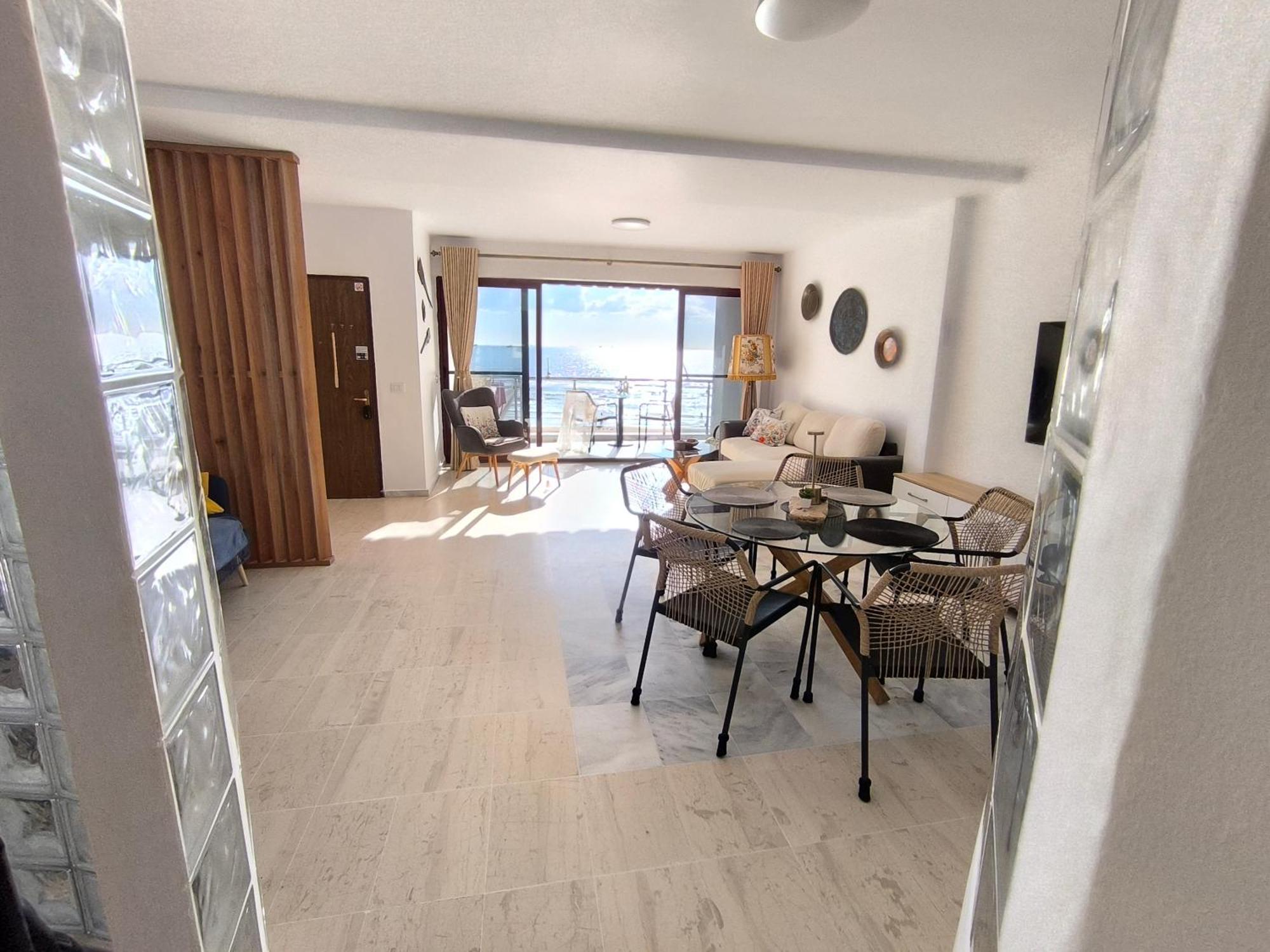 Oleander Apartment *